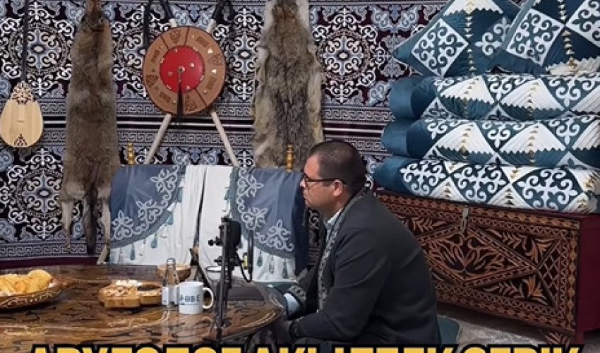 Археолог Ақылбек Серік «Күлтөбе» студиясында