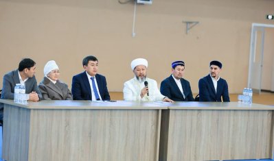 БАС МҮФТИ «БЕКЗАТ САТТАРХАНОВ» СПОРТ КЕШЕНІНДЕ СПОРТШЫЛАРМЕН КЕЗДЕСУ ӨТКІЗДІ